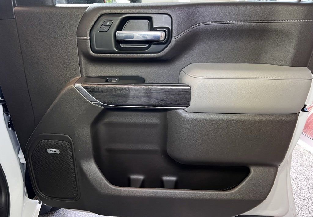 Used 2023 Chevrolet Silverado 2500 LTZ w/ LTZ Convenience Package image 48