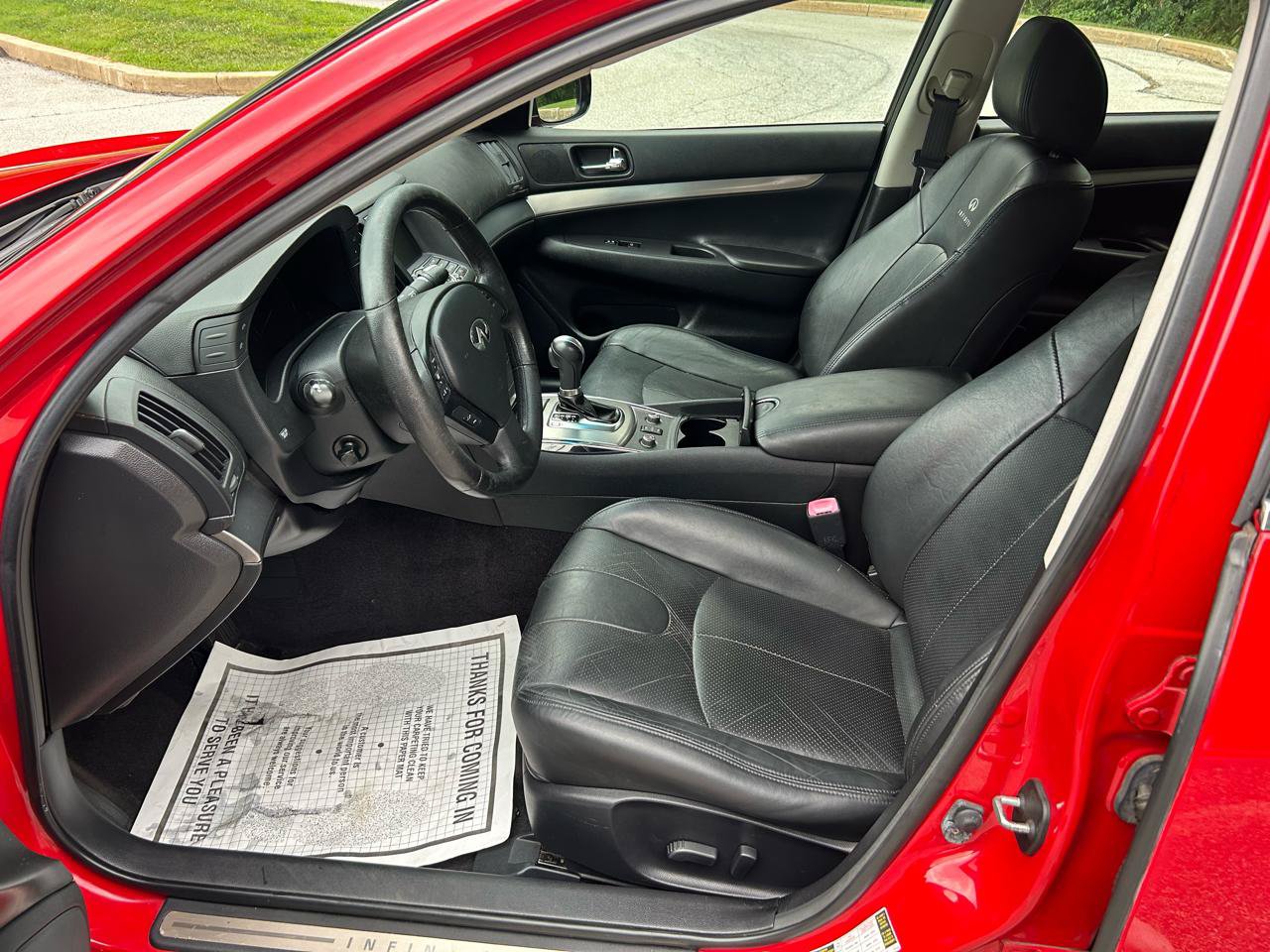 Used 2011 INFINITI G37 x Sedan w/ Premium Pkg AWD/4WD image 9