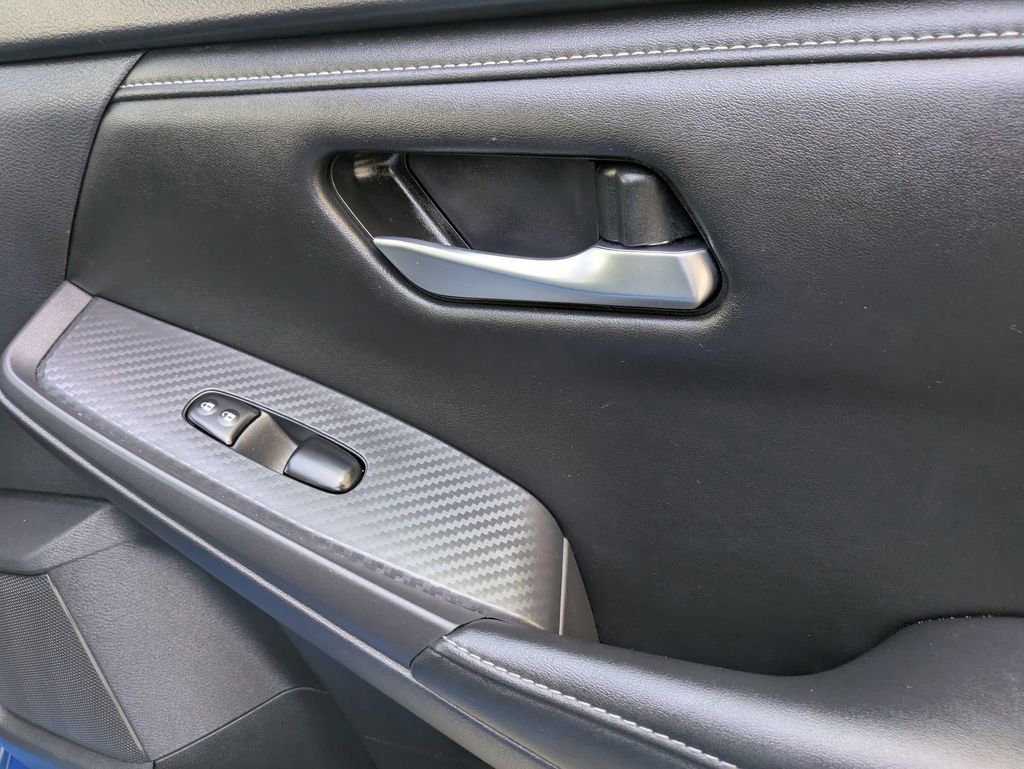 Used 2025 Nissan Sentra SV FWD image 31