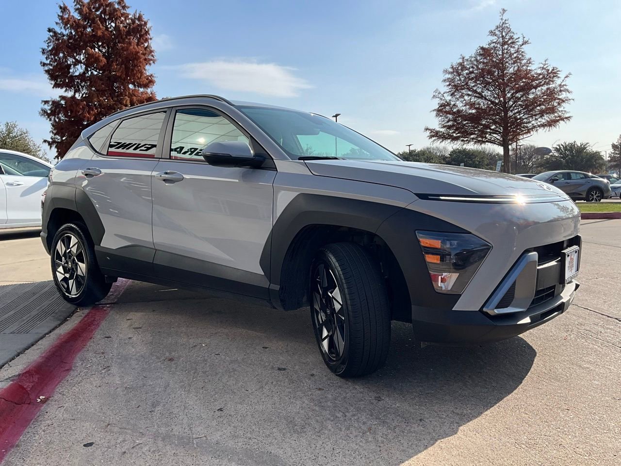 Used 2025 Hyundai Kona SEL image 5