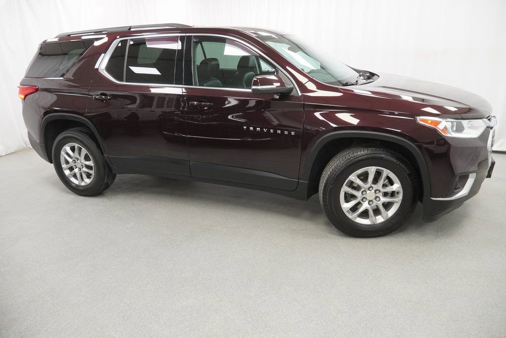 Used 2021 Chevrolet Traverse LT image 10