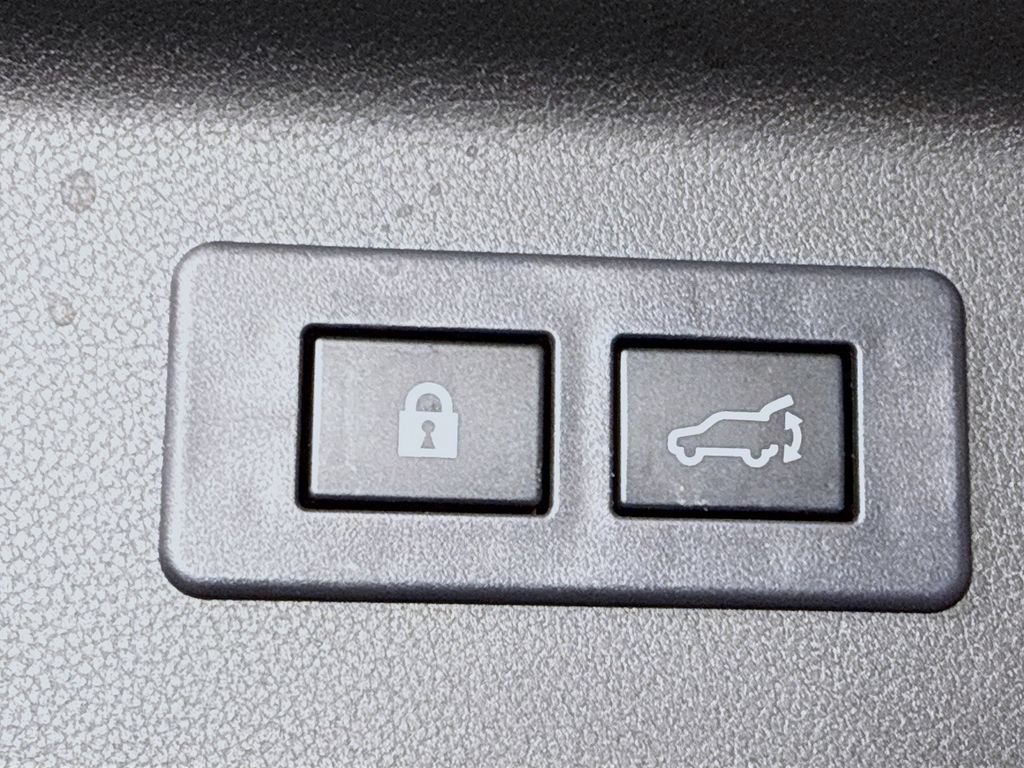 Certified 2025 Subaru Forester Premium AWD/4WD image 29