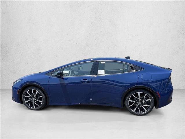 New 2026 Toyota Prius Plug-In Hybrid FWD video 4