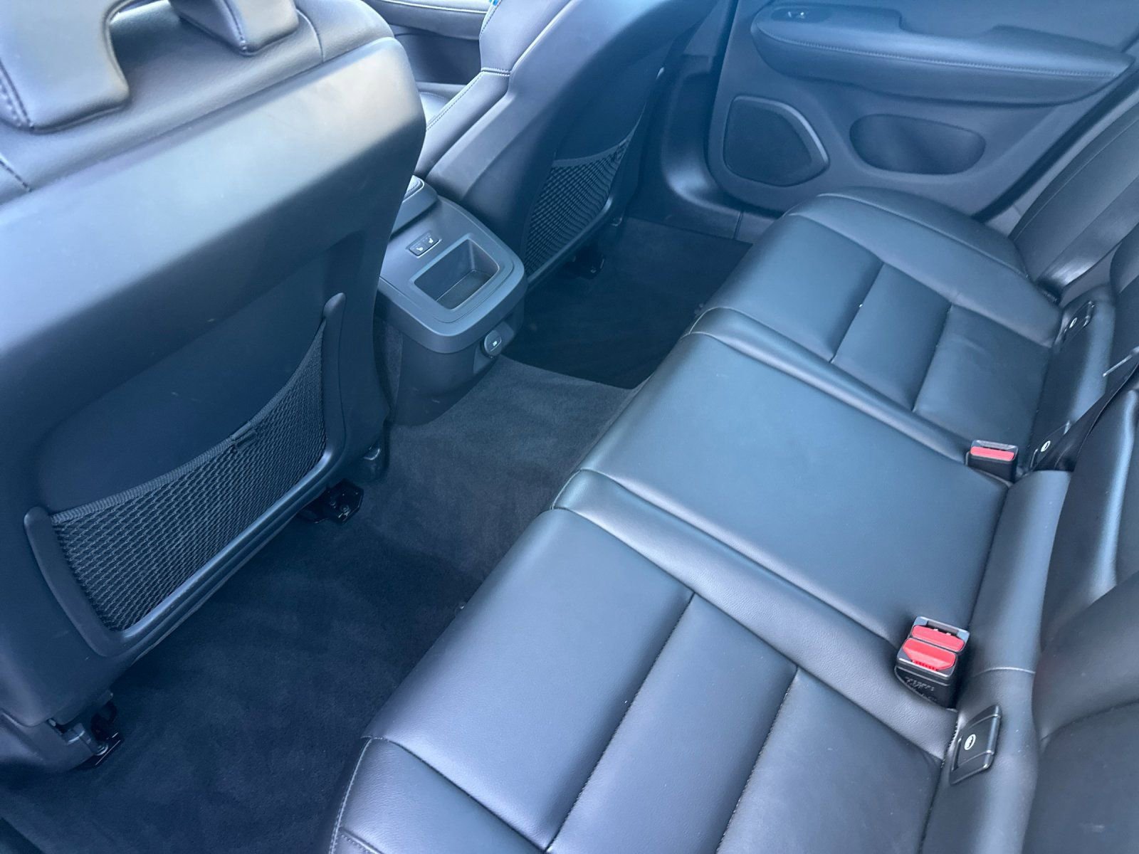 Used 2025 Volvo S60 B5 Core image 12