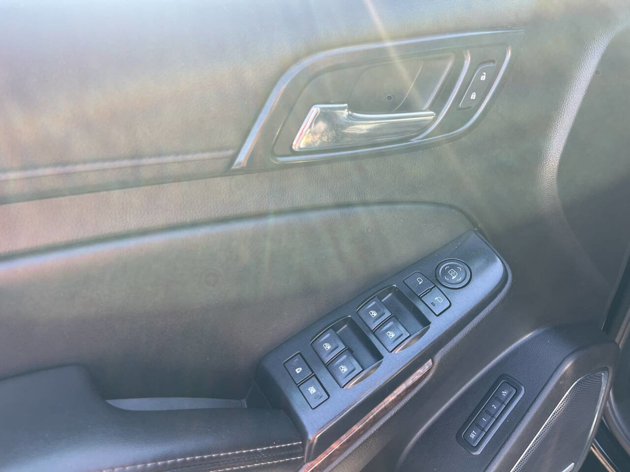 Used 2017 Chevrolet Tahoe LT image 14