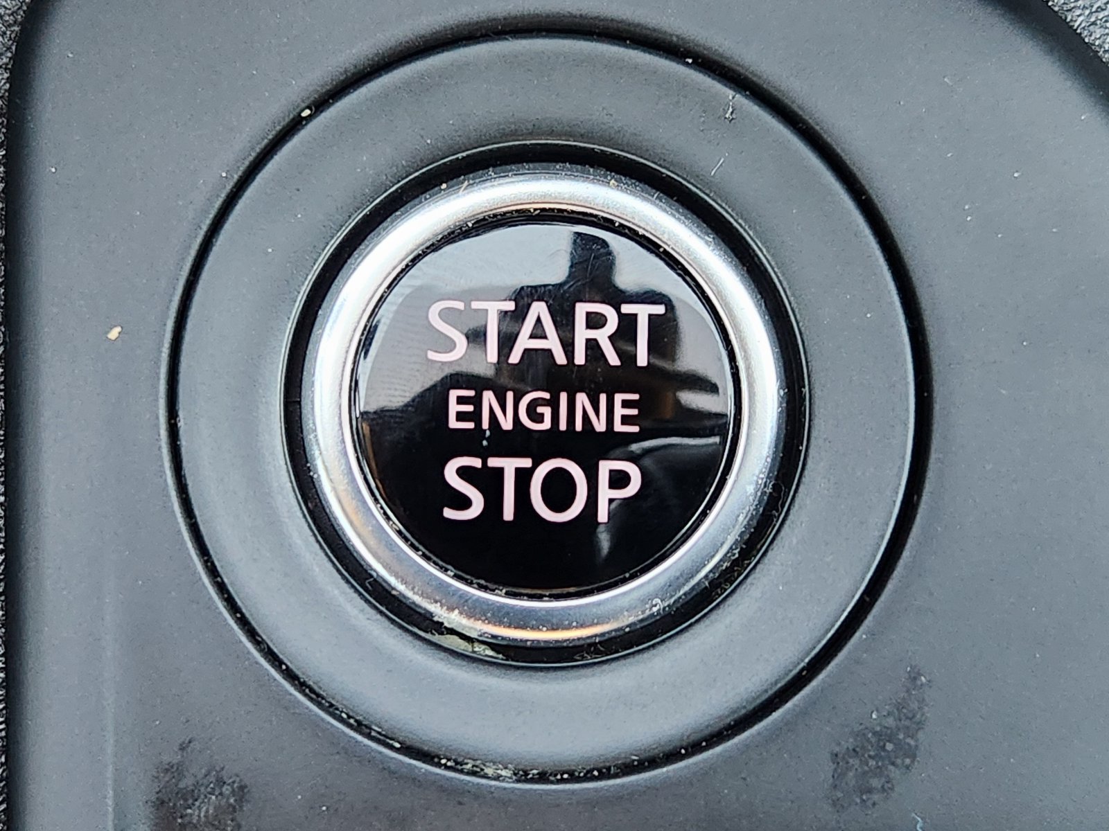 Used 2025 Nissan Sentra S FWD image 24
