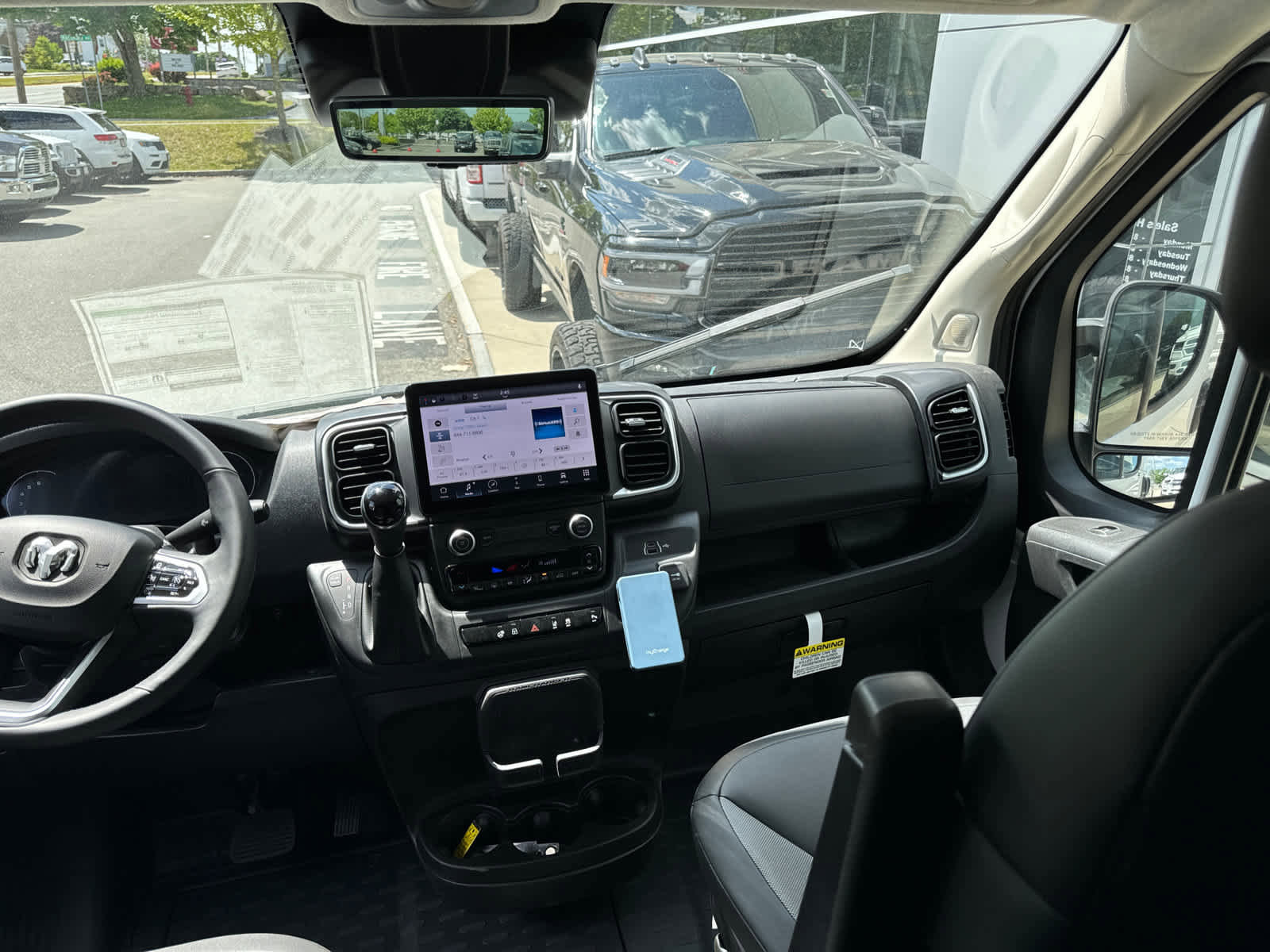 New 2024 RAM ProMaster 1500 w/ Quick Order Package 22H SLT+ FWD image 32