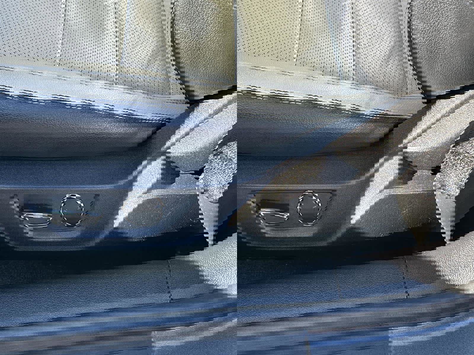 Used 2015 Ford Mustang GT Premium w/ Equipment Group 401A image 22