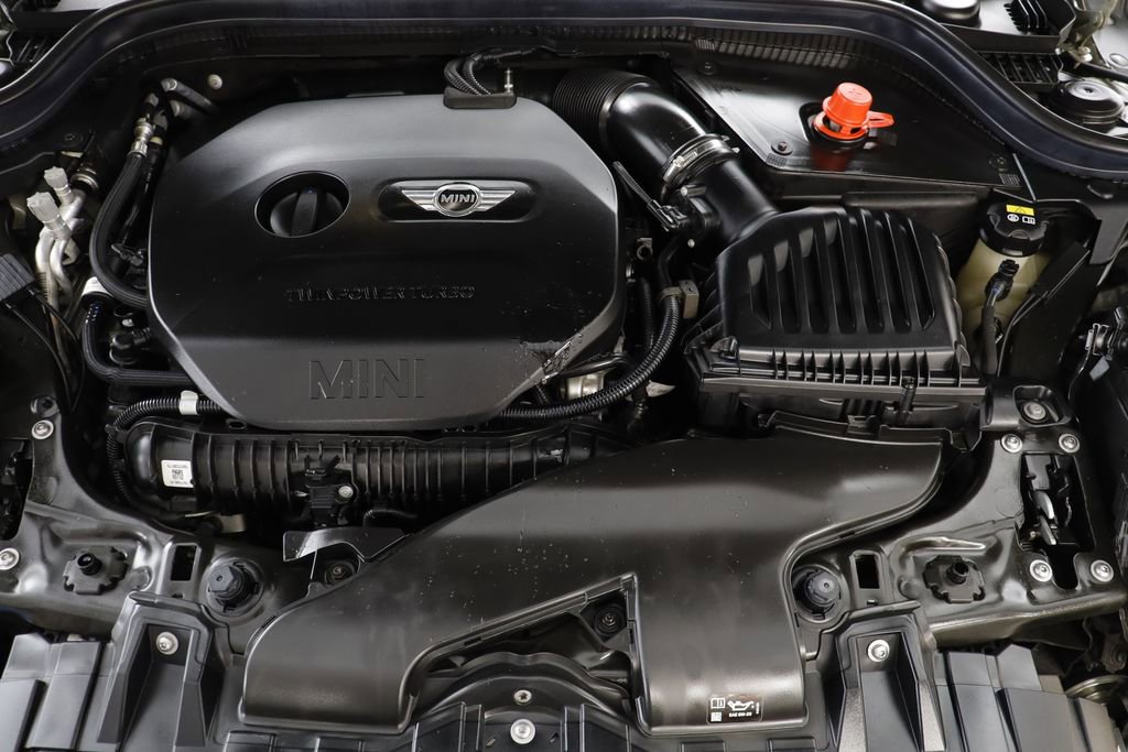 Used 2019 MINI Cooper S w/ Signature Upholstery Package image 24