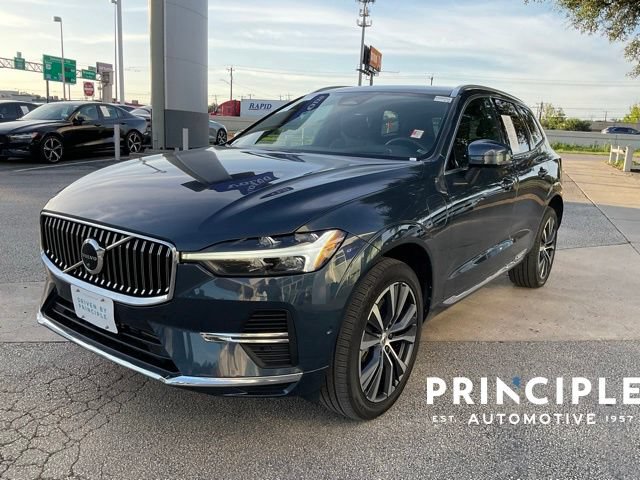 Used 2022 Volvo XC60 T8 Inscription Expression w/ Advanced Package AWD/4WD image 4