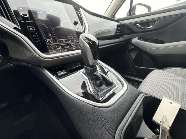 Used 2023 Subaru Outback Premium image 20