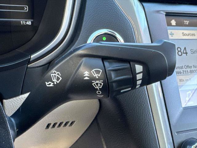 Used 2019 Ford Fusion SE FWD image 23