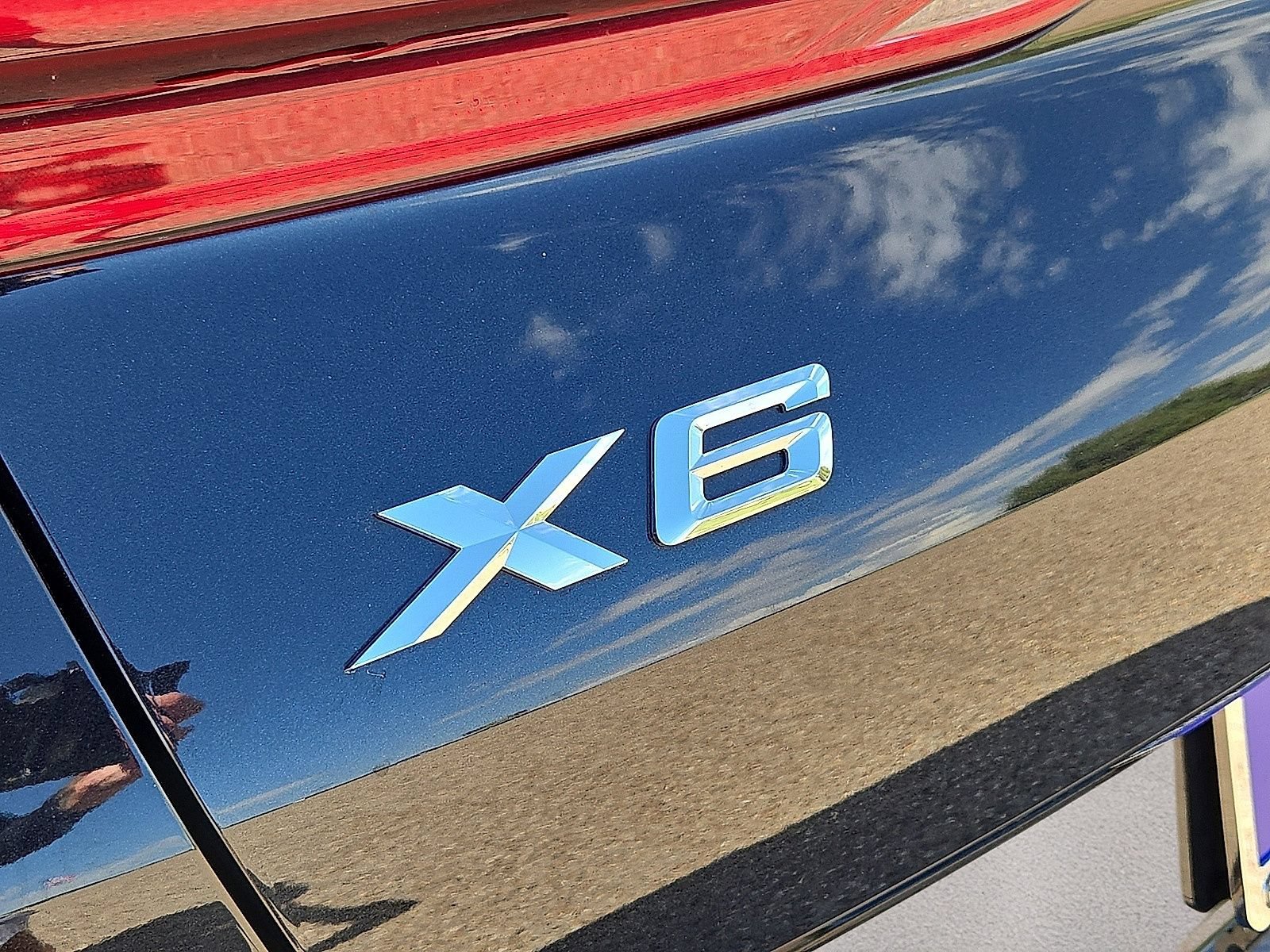 Used 2026 BMW X6 xDrive40i AWD/4WD image 14