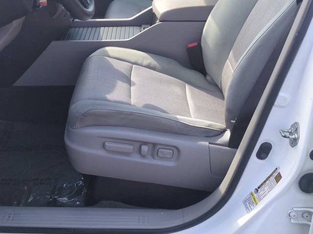 Used 2015 Honda Pilot SE image 12