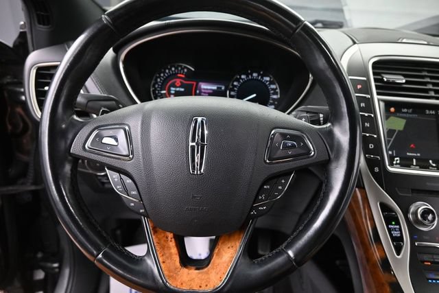 Used 2018 Lincoln MKX Reserve w/ Lincoln MKX Climate Package AWD/4WD image 25