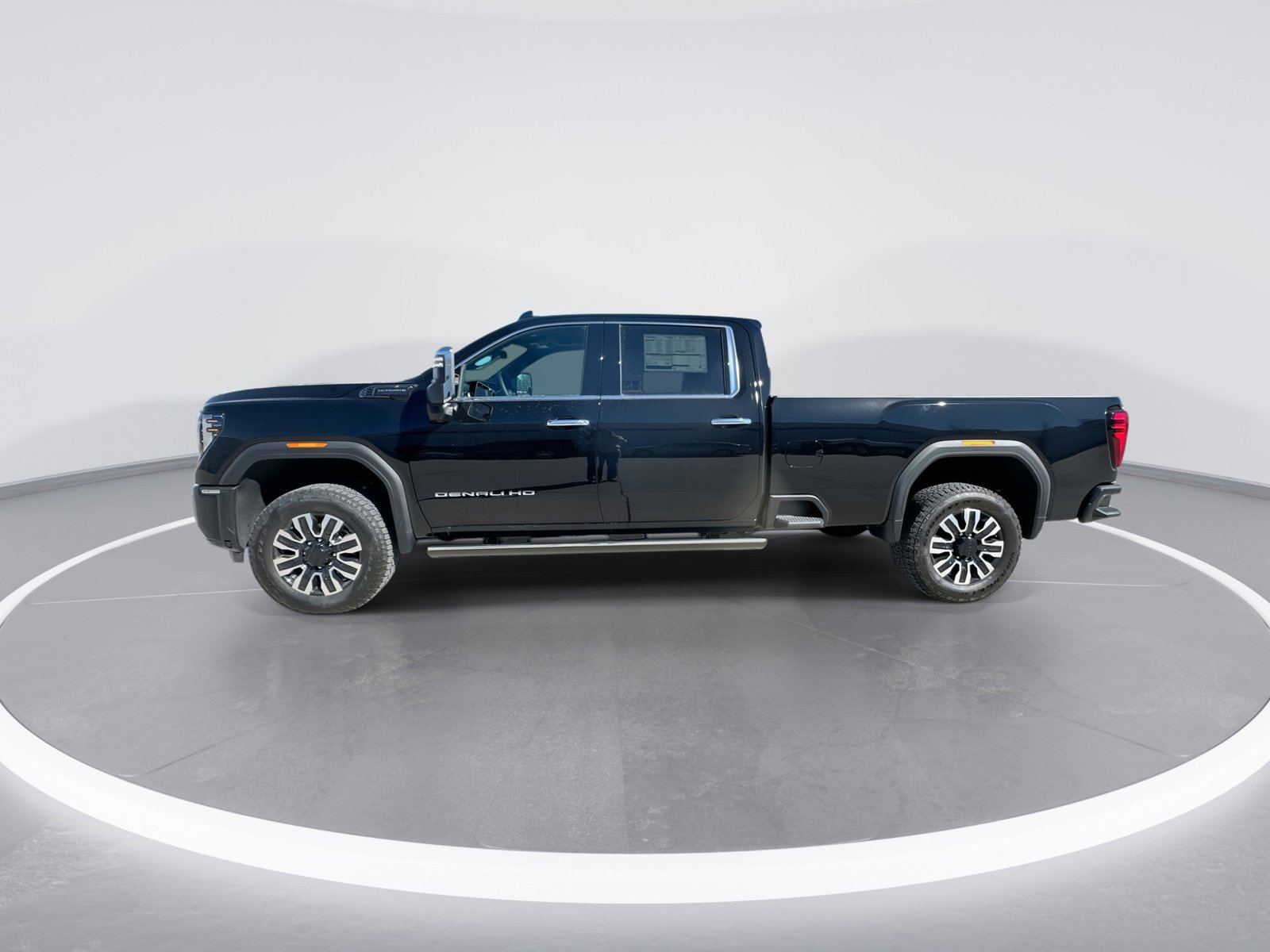 New 2026 GMC Sierra 3500 Denali Ultimate image 5
