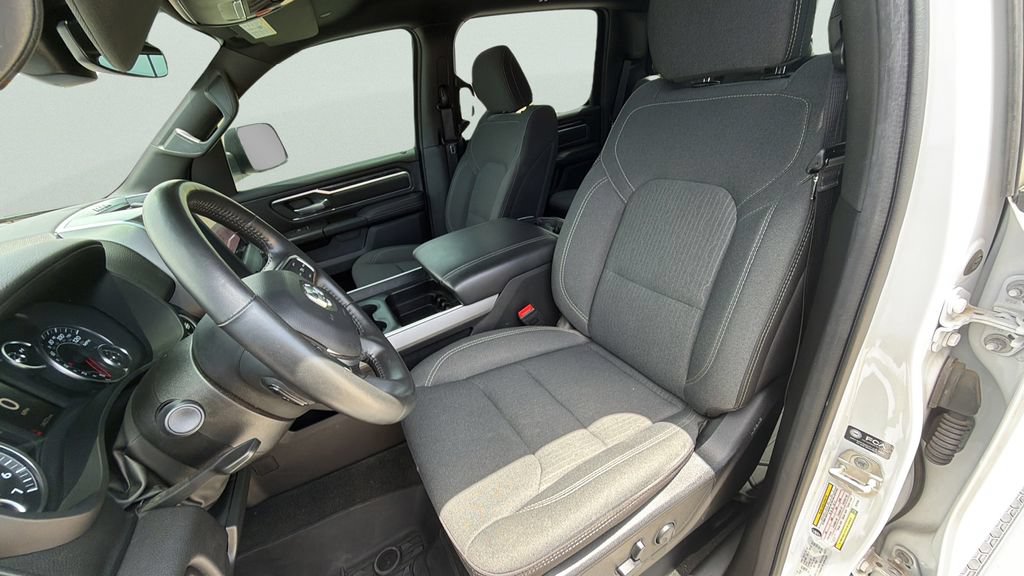 Used 2024 RAM 1500 Big Horn AWD/4WD image 17