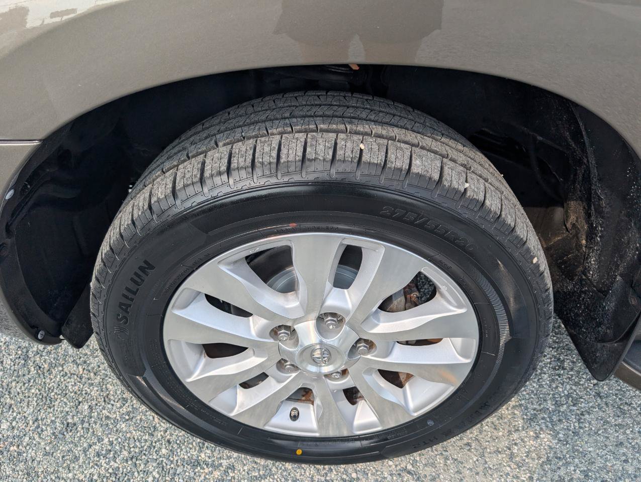 Used 2014 Toyota Sequoia Platinum AWD/4WD image 12