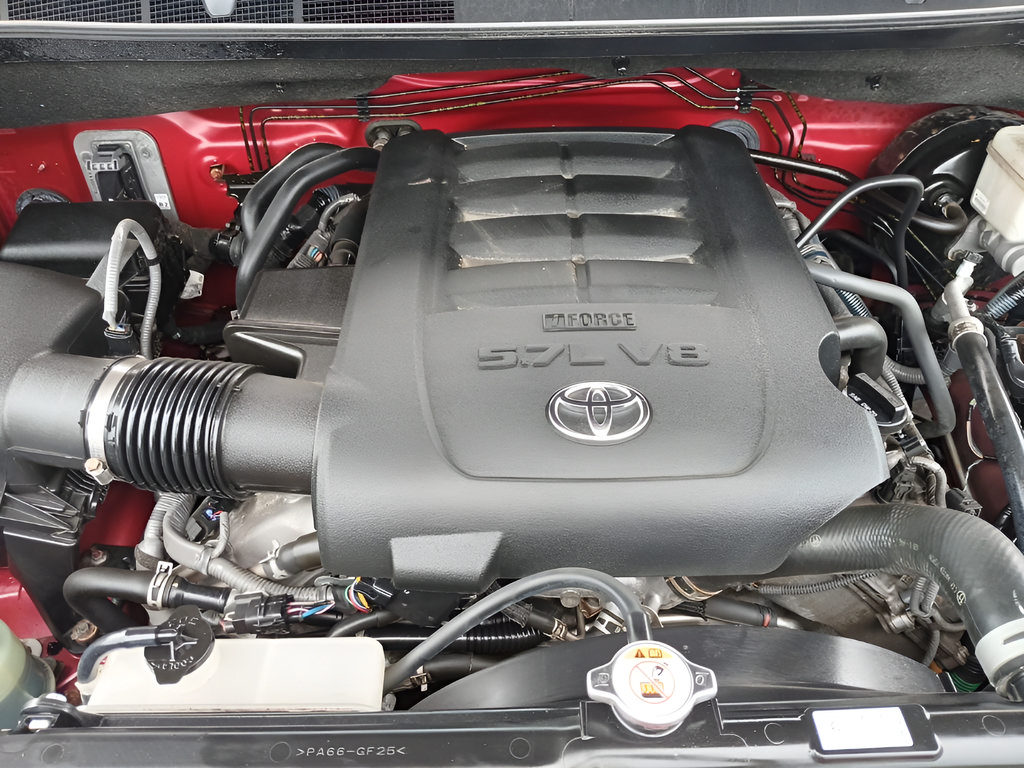 Used 2018 Toyota Tundra Limited w/ Limited Premium Package AWD/4WD image 28