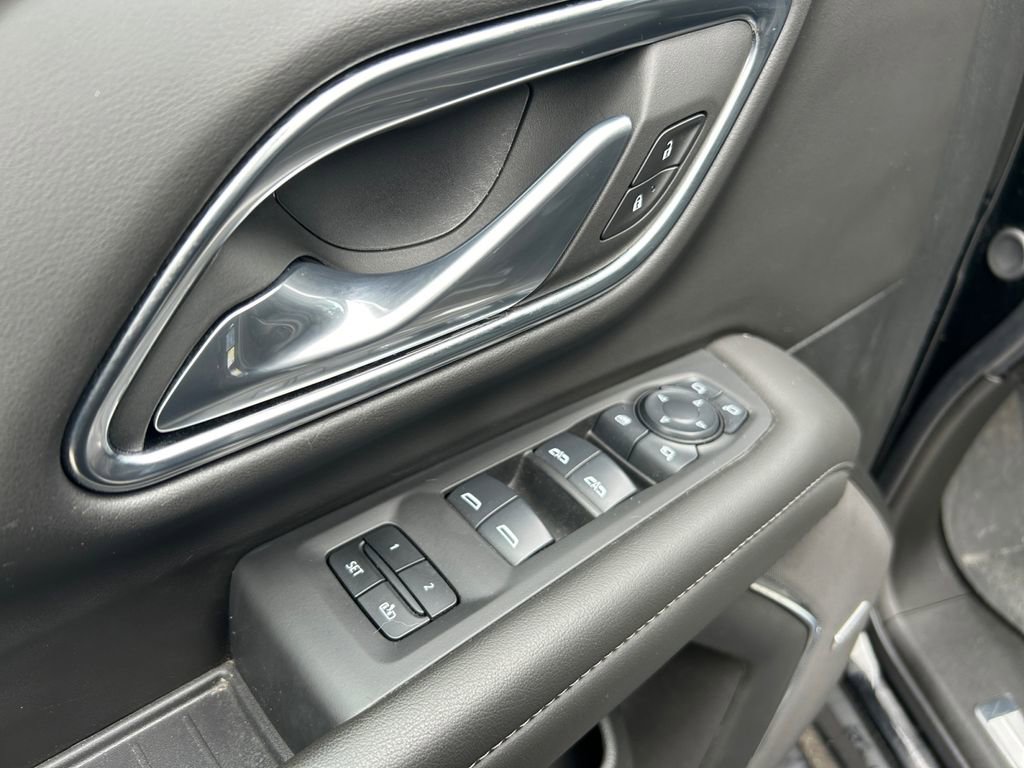 Used 2024 Chevrolet Tahoe Z71 w/ Off-Road Capability Package AWD/4WD image 23