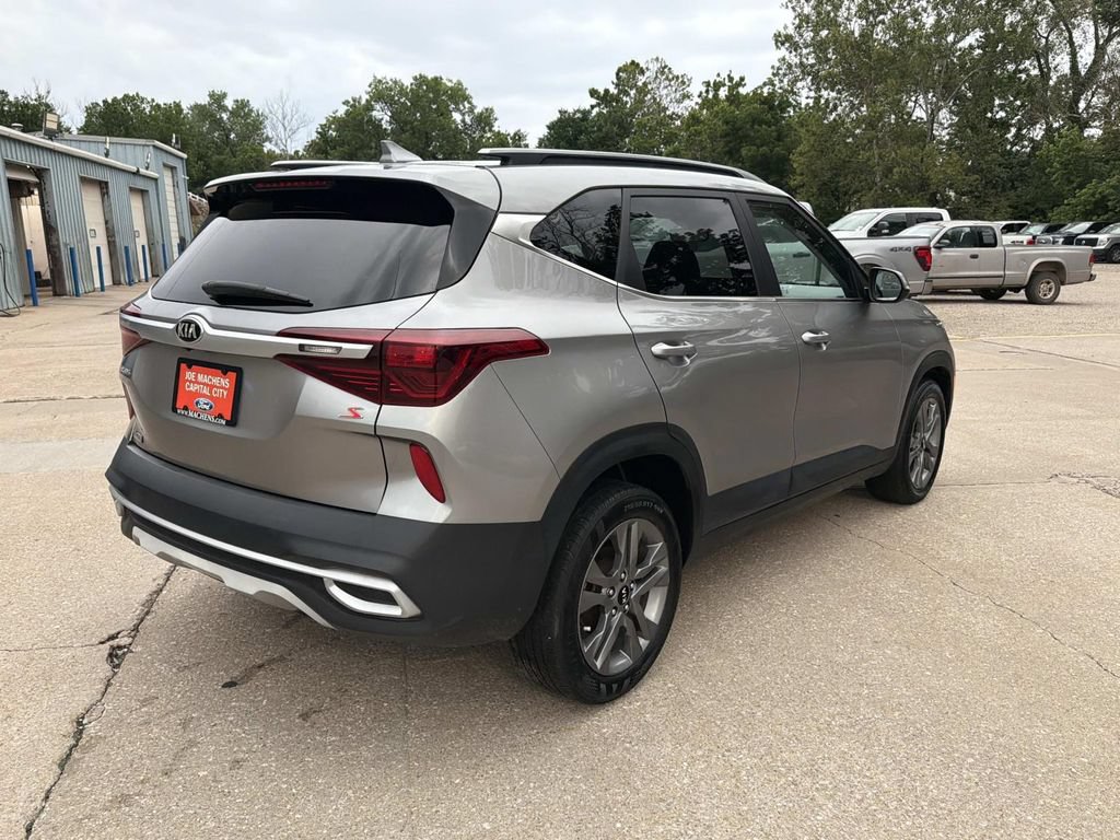 Used 2021 Kia Seltos S FWD image 5
