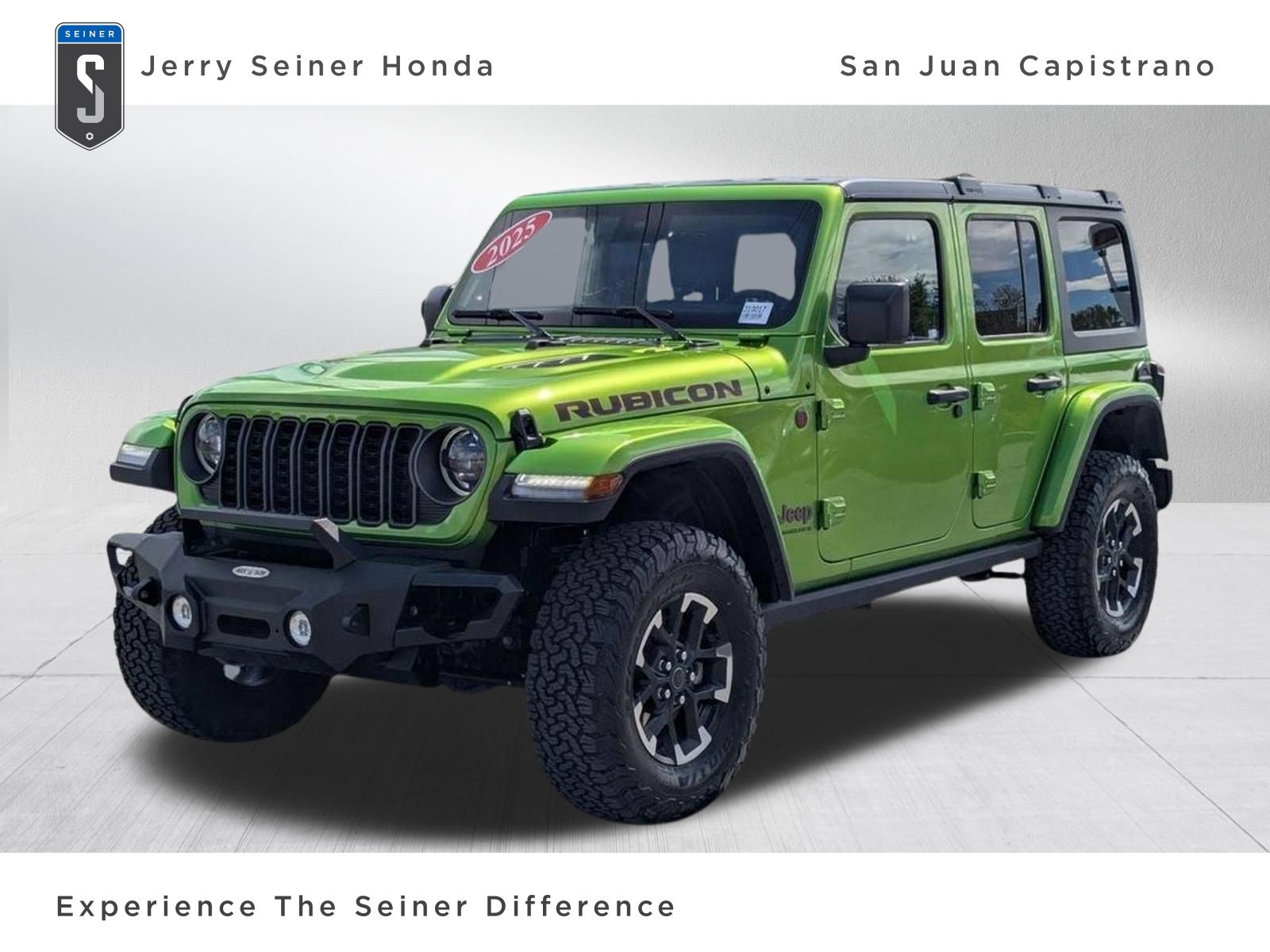 Used 2025 Jeep Wrangler Unlimited Rubicon w/ Convenience Group AWD/4WD image 1