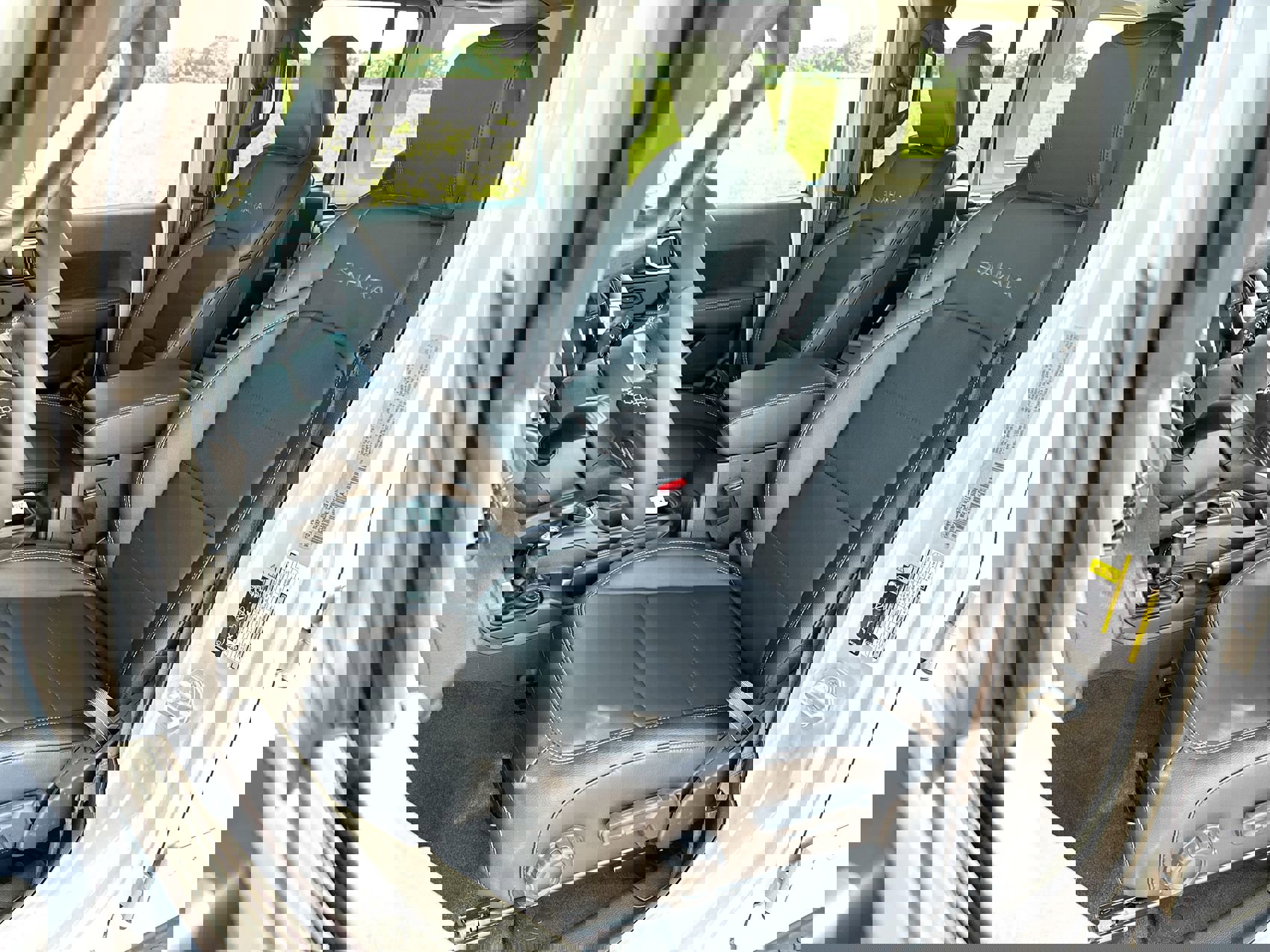 New 2023 Jeep Wrangler Sahara w/ Cold Weather Group image 11