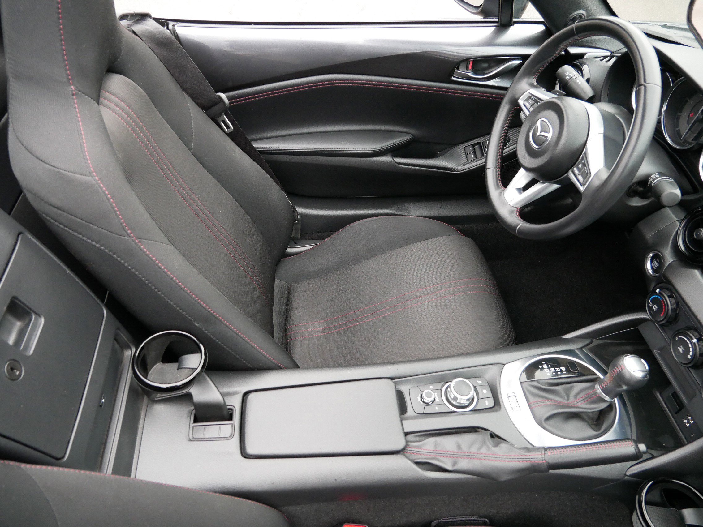 Used 2016 MAZDA MX-5 Miata Club image 14