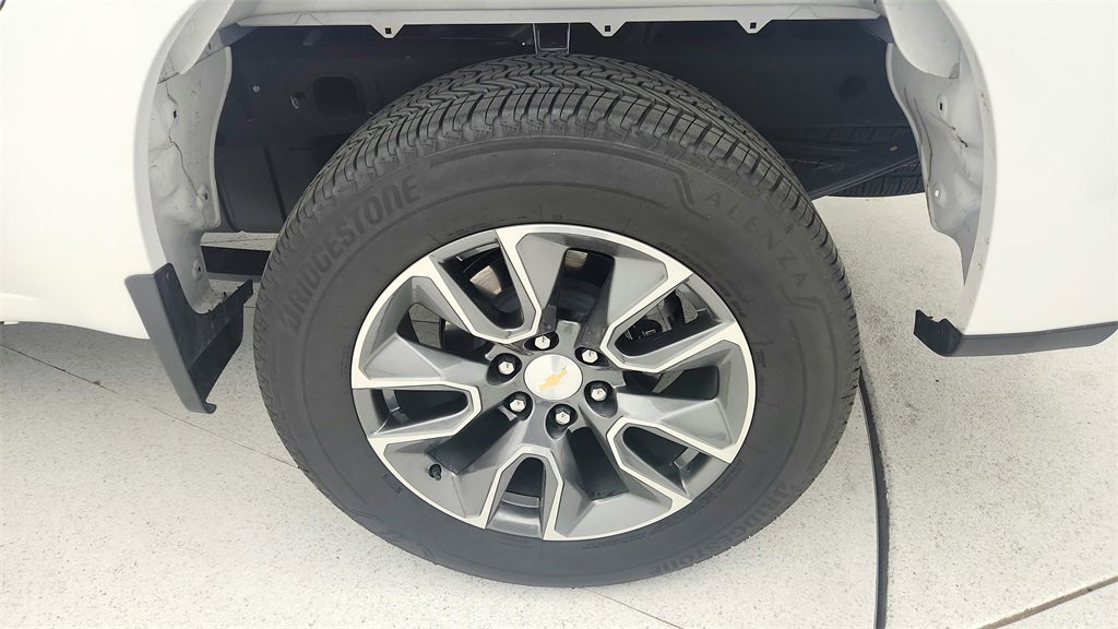 Certified 2025 Chevrolet Silverado 1500 LT w/ Safety Package image 29