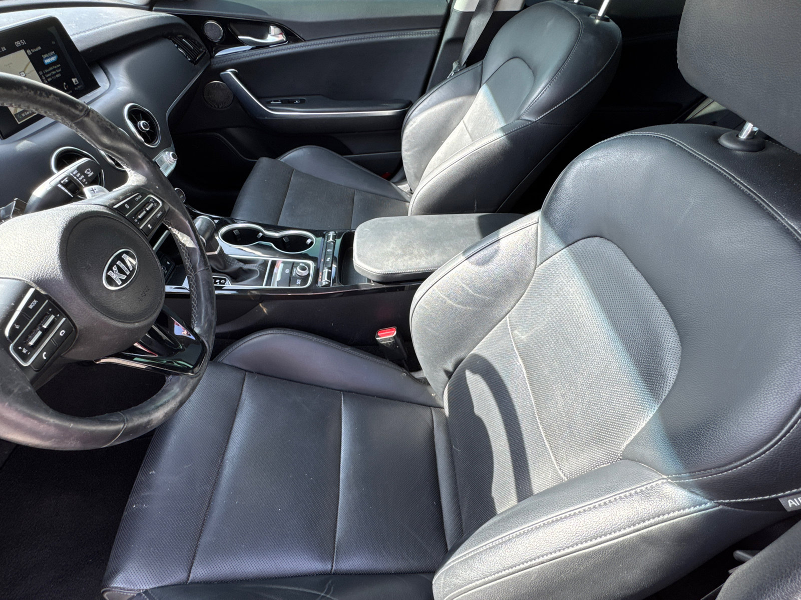 Used 2019 Kia Stinger Premium image 9