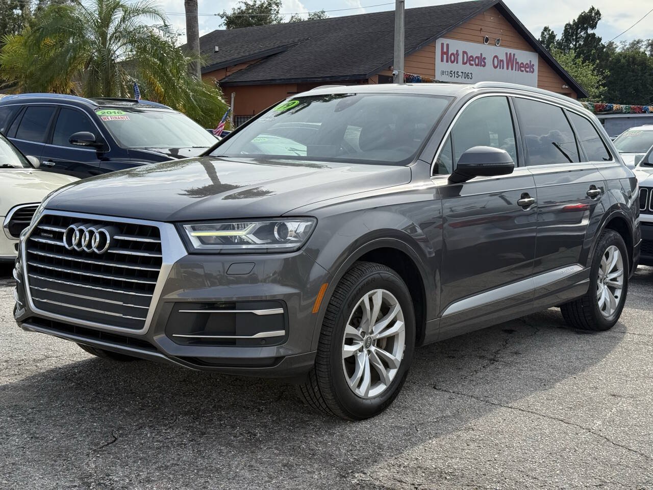 Used 2019 Audi Q7 2.0T Premium w/ Convenience Package AWD/4WD image 2