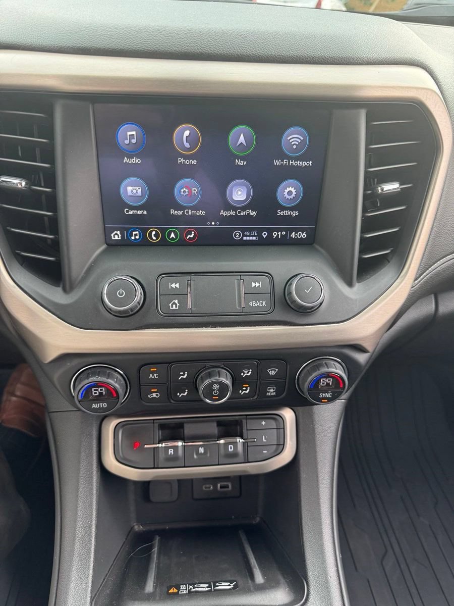 Used 2022 GMC Acadia Denali w/ Black Diamond Edition AWD/4WD image 13