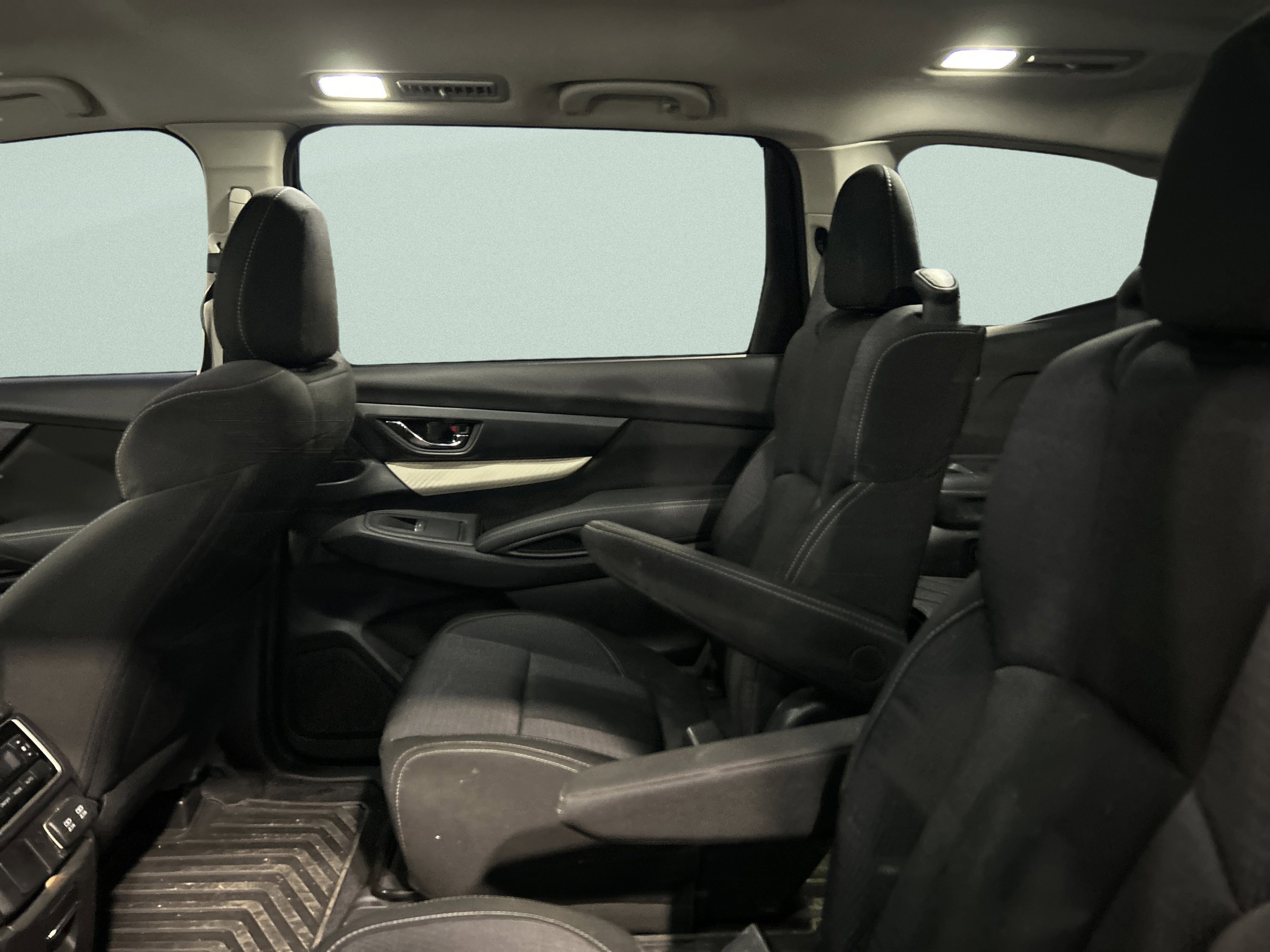Used 2022 Subaru Ascent Premium w/ Convenience Package image 22