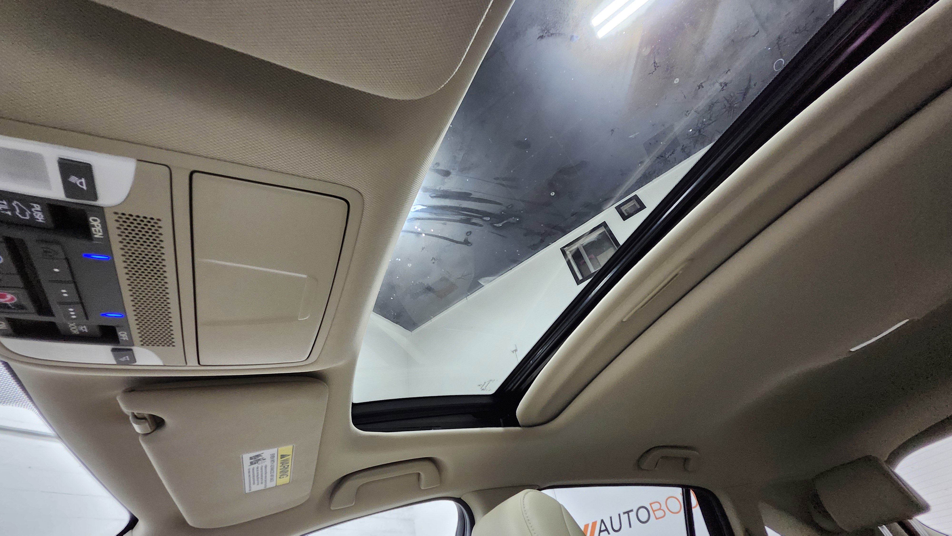 Used 2016 Acura RDX w/ Technology Package image 2