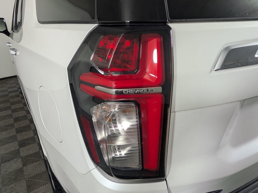 Certified 2024 Chevrolet Tahoe High Country w/ Advanced Technology Package image 12
