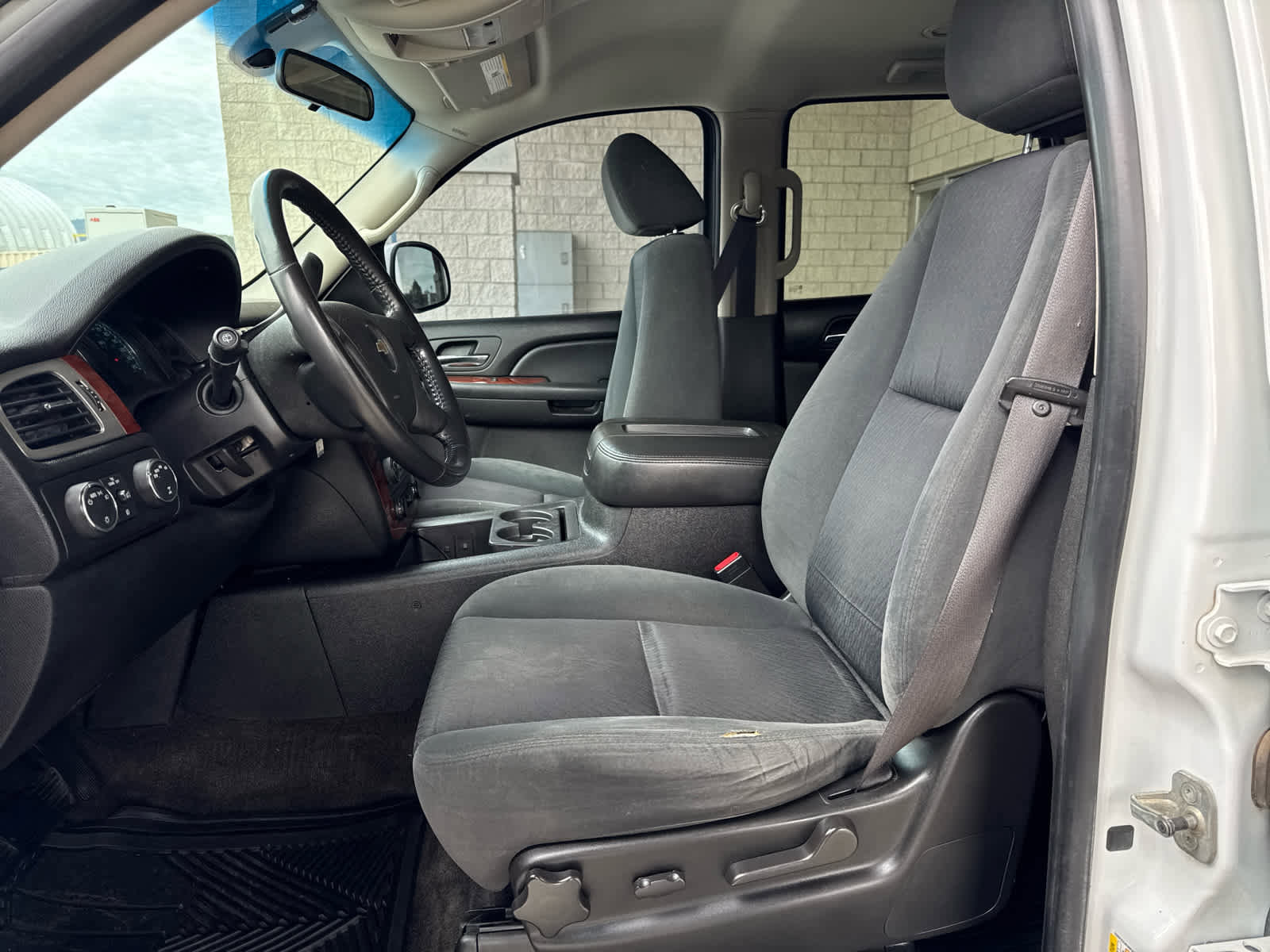 Used 2009 Chevrolet Tahoe LT image 23