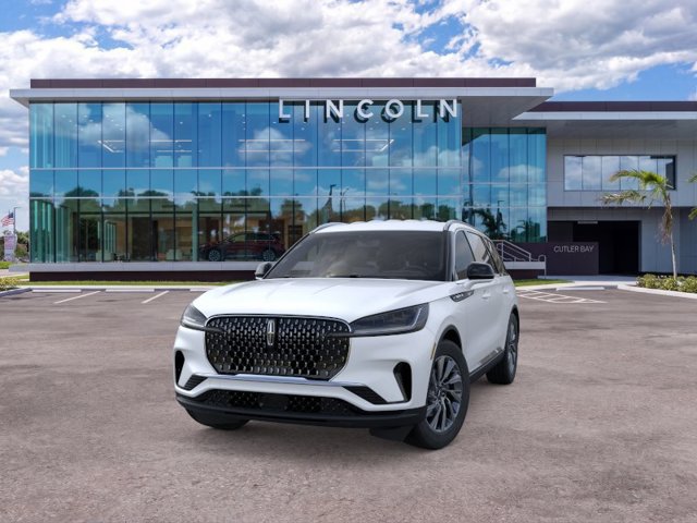 New 2026 Lincoln Aviator 2WD image 2