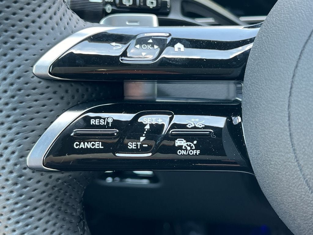 New 2026 Mercedes-Benz GLC 300 4MATIC image 22