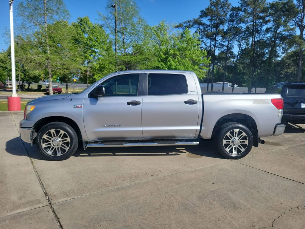 Used 2012 Toyota Tundra SR5 w/ SR5 Pkg image 2
