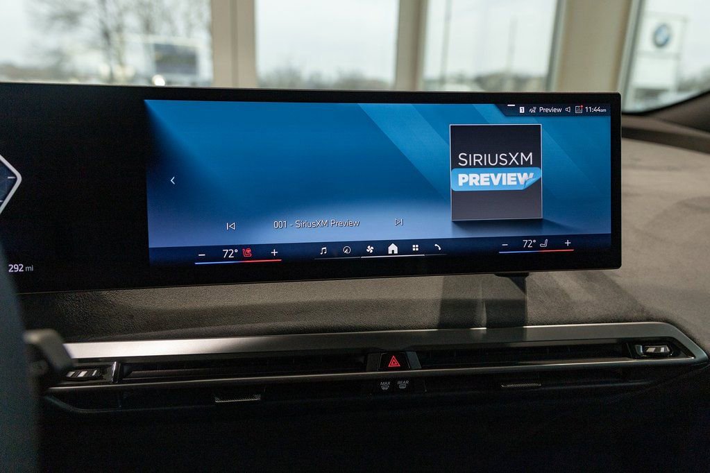 Used 2026 BMW iX xDrive60 w/ M Sport Package image 29