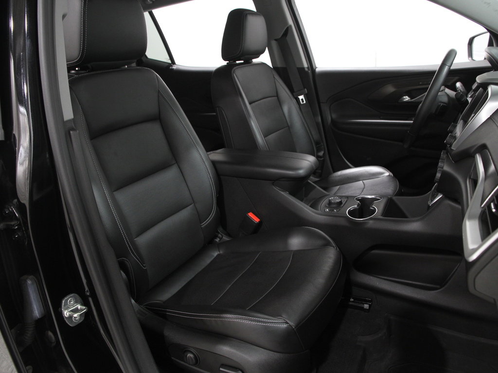 Certified 2022 GMC Terrain SLT w/ Infotainment Package II image 18
