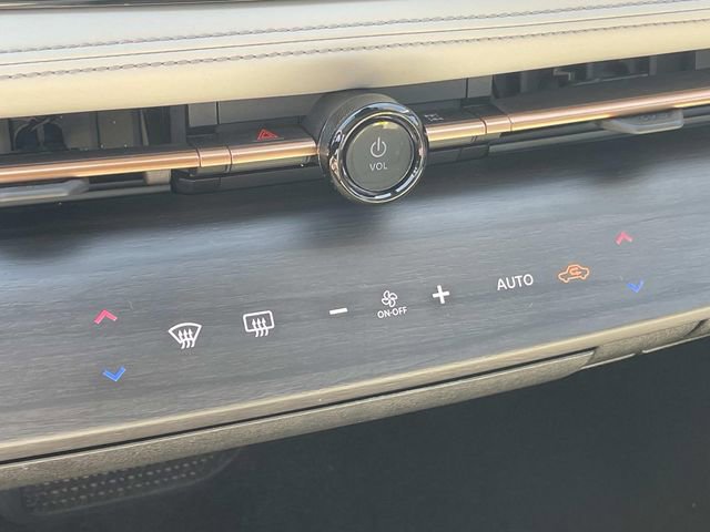 Certified 2024 Nissan Ariya AWD image 24