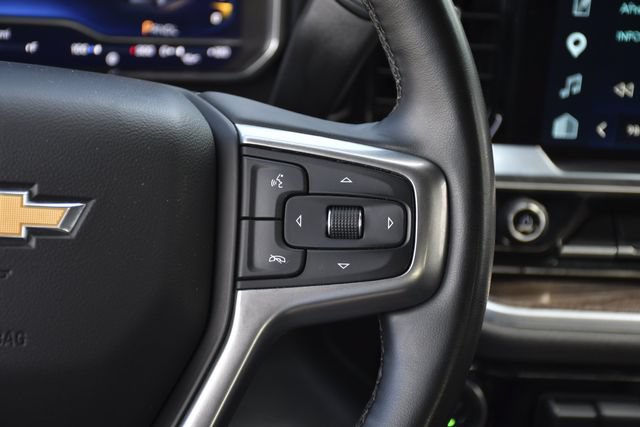 Used 2025 Chevrolet Silverado 2500 LT w/ Convenience Package AWD/4WD image 9