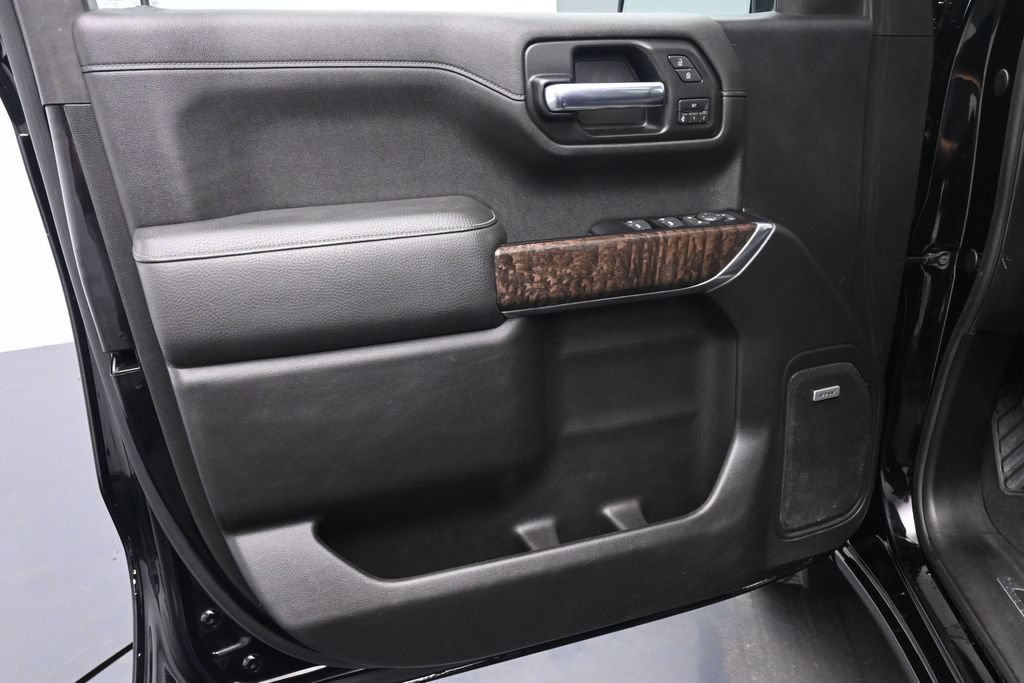 Used 2020 GMC Sierra 1500 Denali w/ Technology Package AWD/4WD image 9