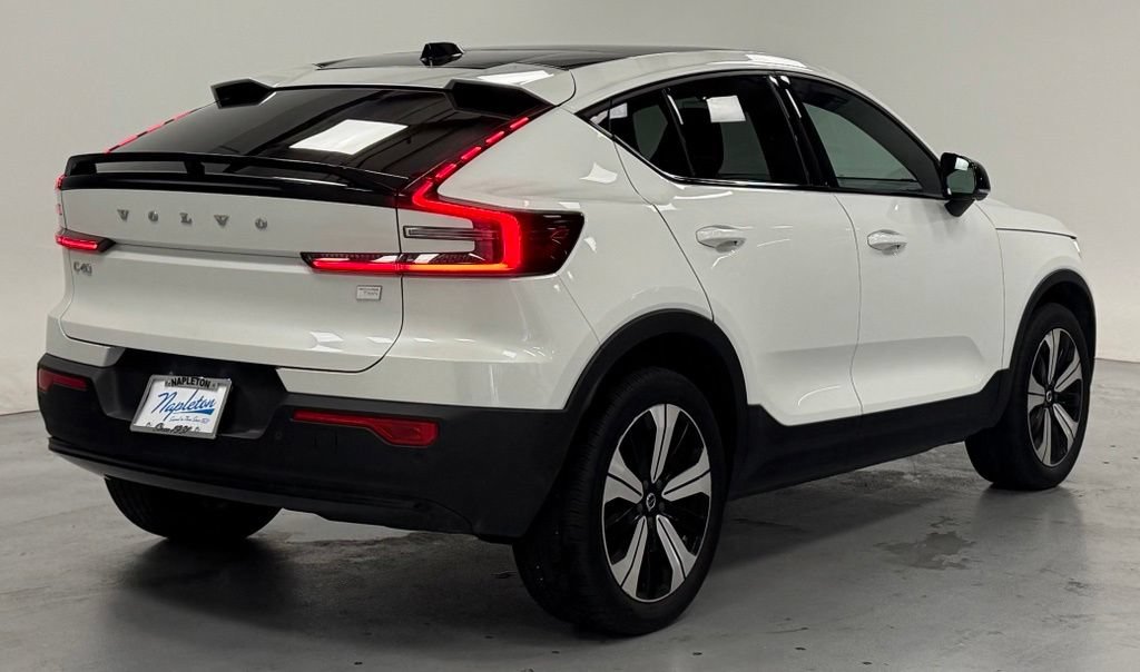 Used 2023 Volvo C40 P8 Recharge Plus AWD/4WD image 3