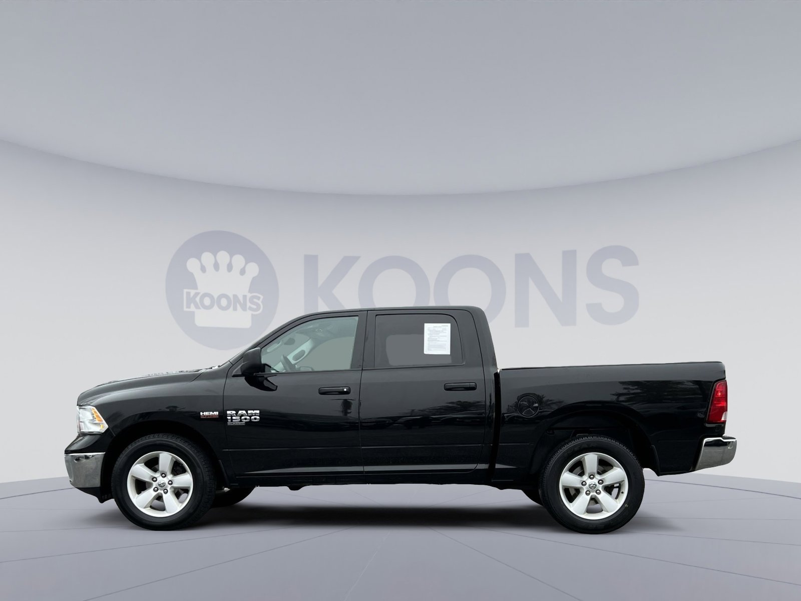 Used 2023 RAM 1500 Classic SLT image 2