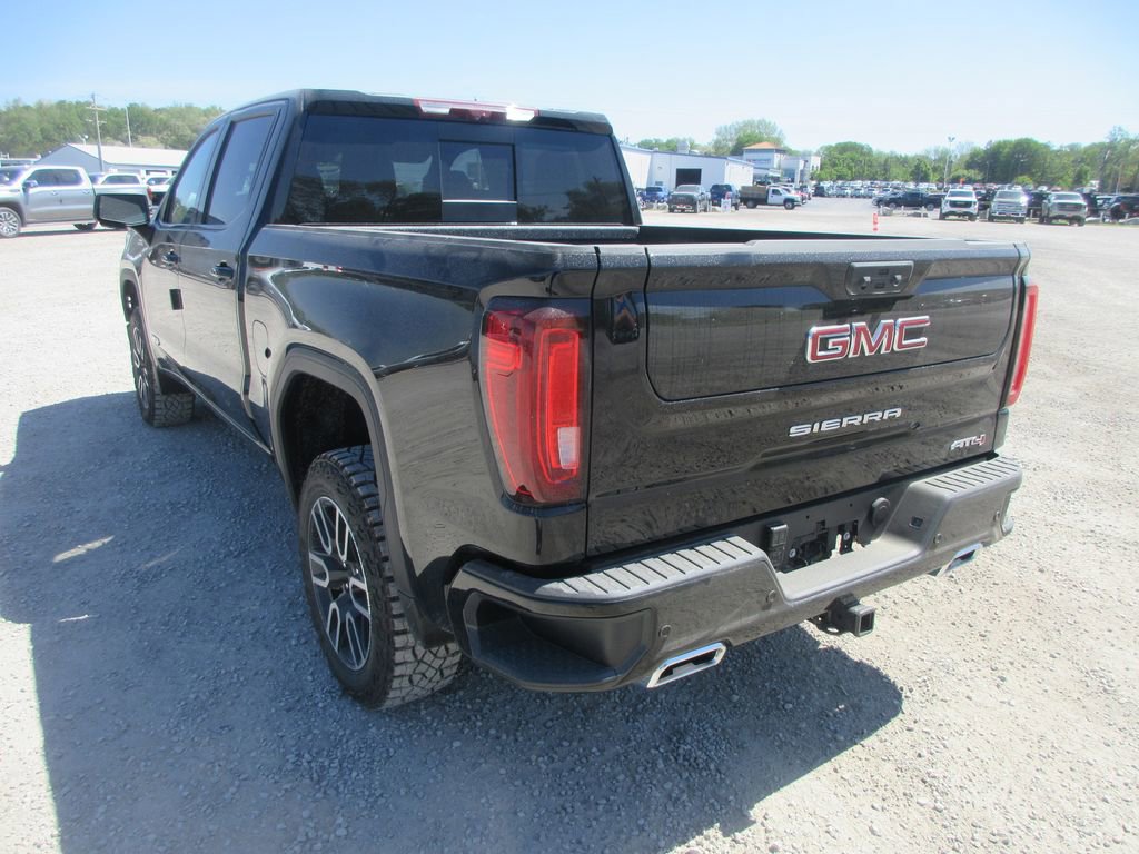 New 2026 GMC Sierra 1500 AT4 AWD/4WD image 9