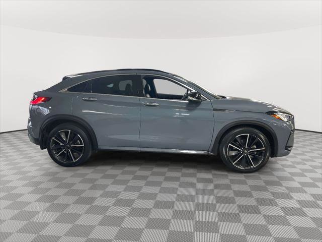 Used 2023 INFINITI QX55 Luxe w/ Cargo Package image 4