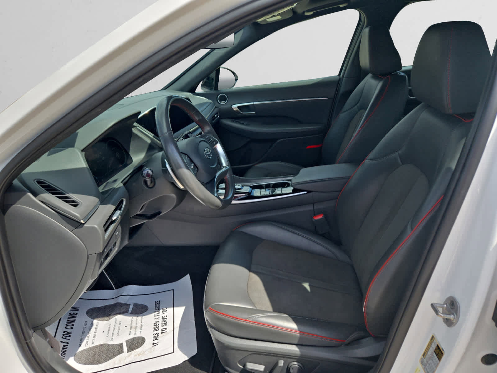 Used 2023 Hyundai Sonata SEL Plus FWD image 9