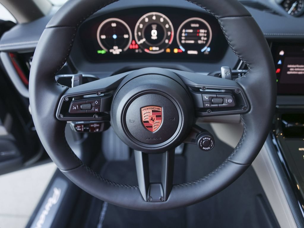 New 2026 Porsche Panamera 4 AWD/4WD image 17